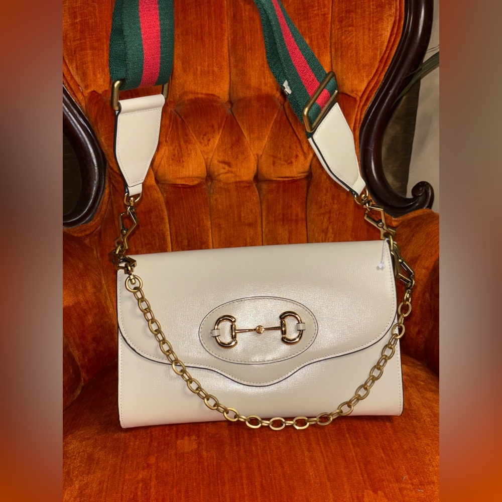 Gucci White Leather Crossbody with Green & Red Web Strap - Picture 10 of 12
